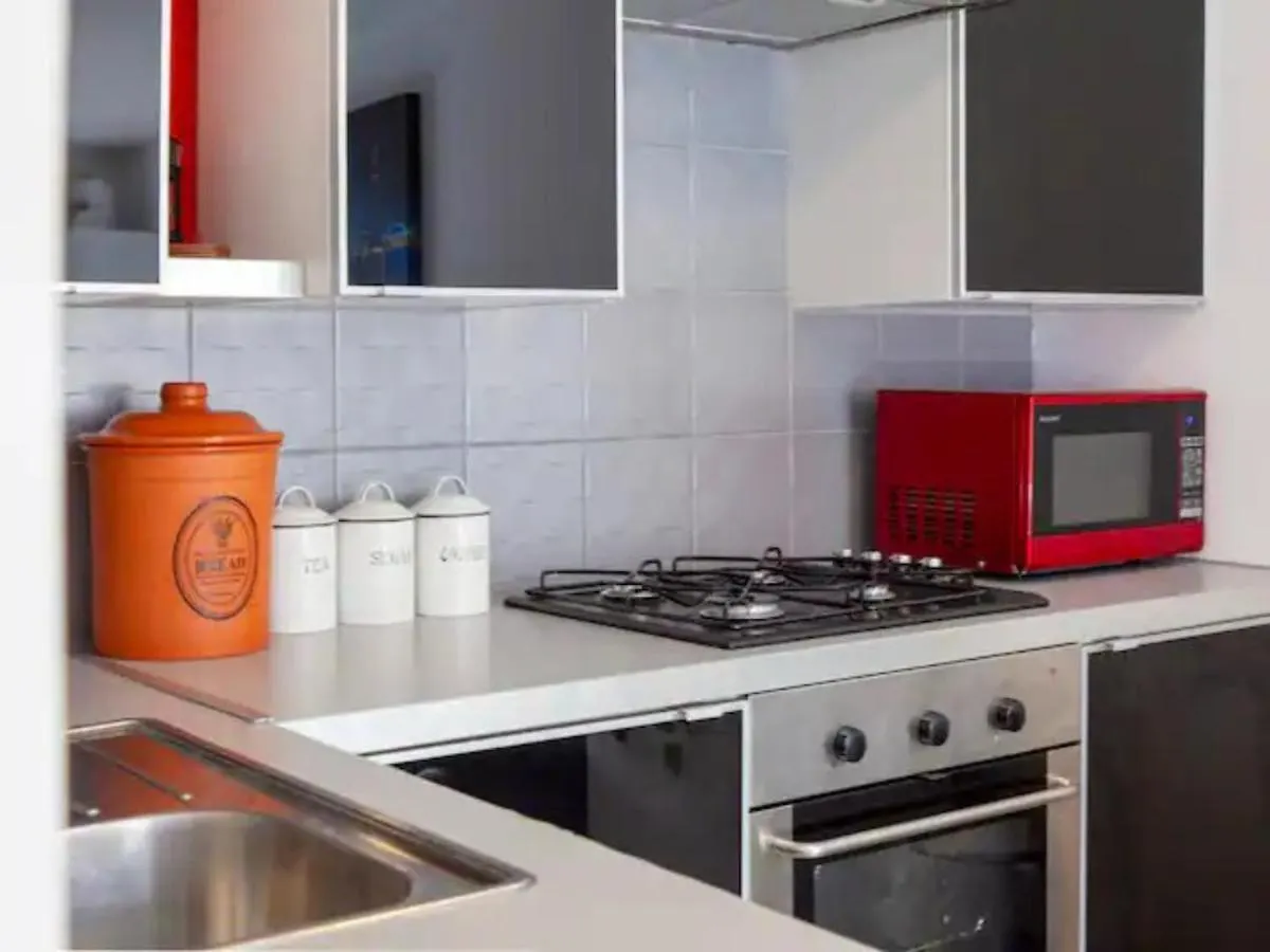 Pass The Keys Cosy Cabin In Central Cambridge Free Parking